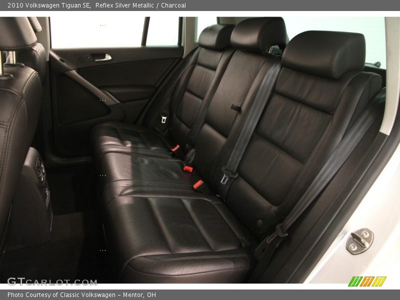 Reflex Silver Metallic / Charcoal 2010 Volkswagen Tiguan SE