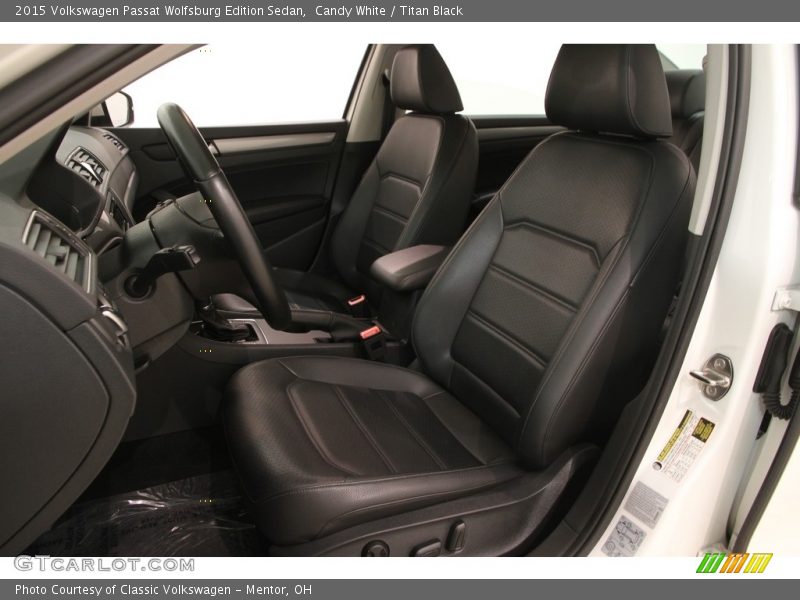 Candy White / Titan Black 2015 Volkswagen Passat Wolfsburg Edition Sedan