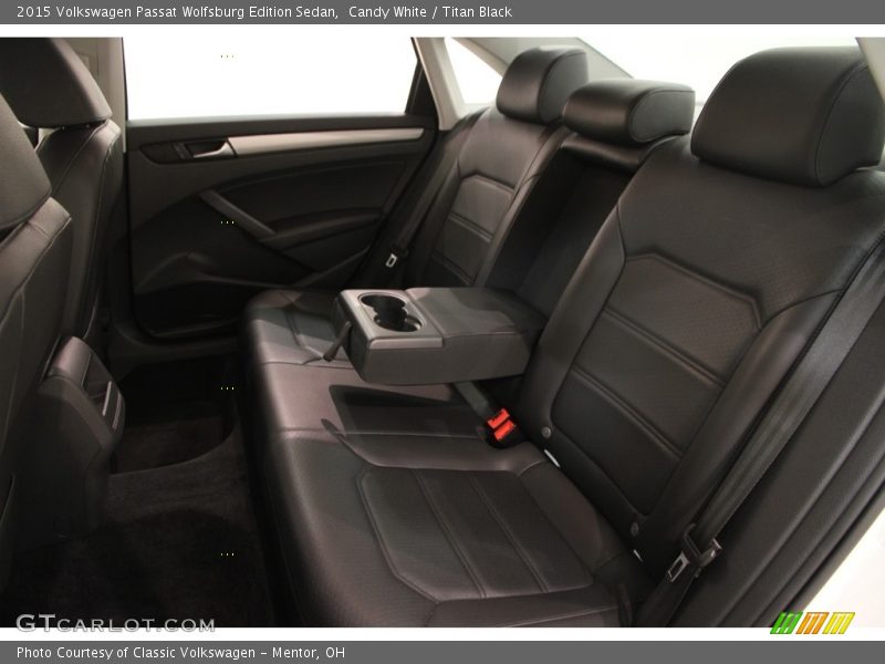 Candy White / Titan Black 2015 Volkswagen Passat Wolfsburg Edition Sedan