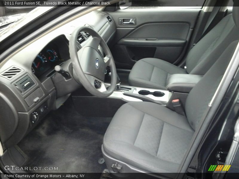 Tuxedo Black Metallic / Charcoal Black 2011 Ford Fusion SE