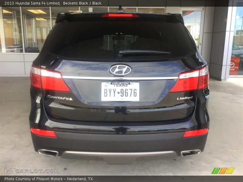 Becketts Black / Black 2013 Hyundai Santa Fe Limited