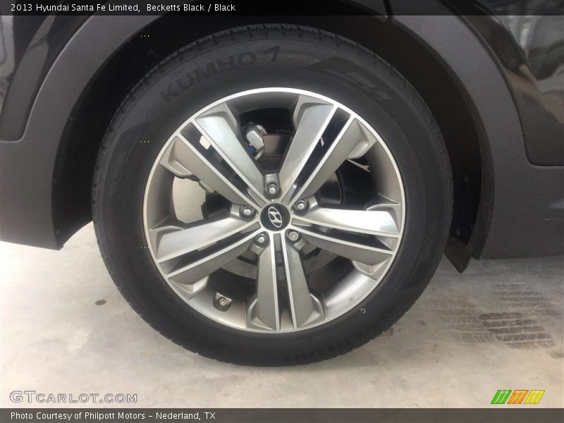 Becketts Black / Black 2013 Hyundai Santa Fe Limited