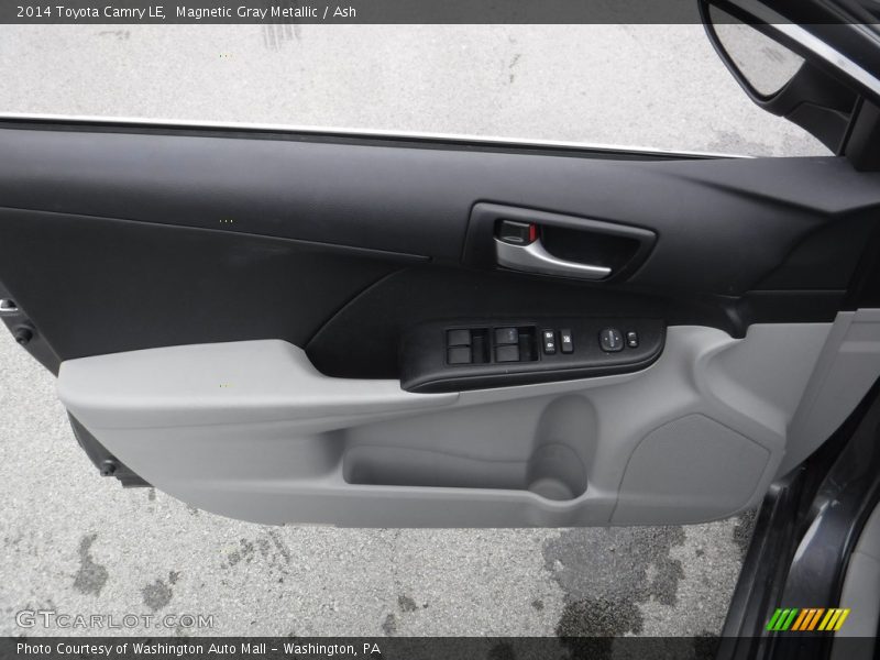 Magnetic Gray Metallic / Ash 2014 Toyota Camry LE