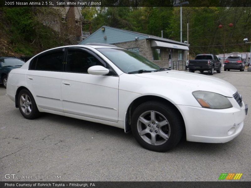 Satin White Pearl / Blond 2005 Nissan Altima 2.5 SL