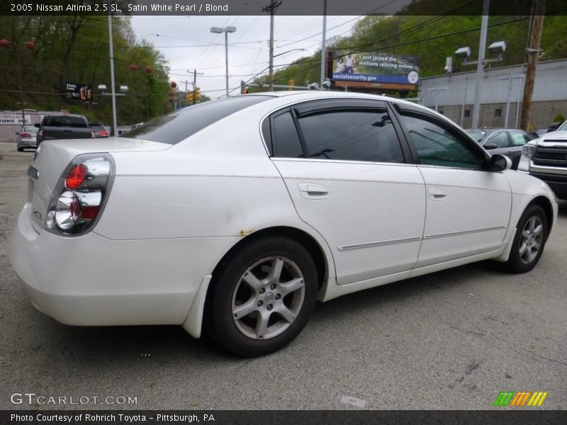 Satin White Pearl / Blond 2005 Nissan Altima 2.5 SL