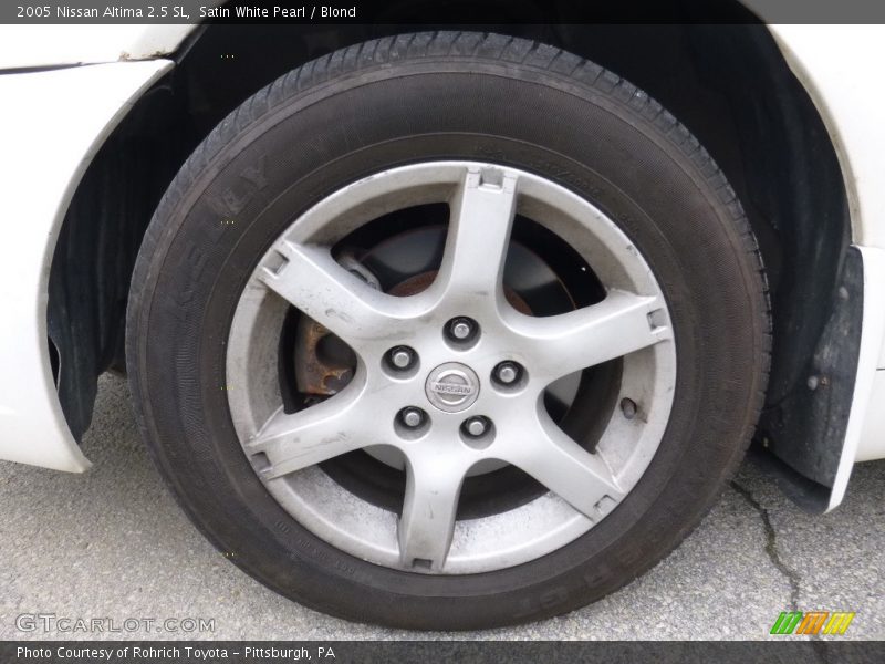 Satin White Pearl / Blond 2005 Nissan Altima 2.5 SL
