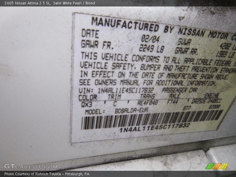 Satin White Pearl / Blond 2005 Nissan Altima 2.5 SL