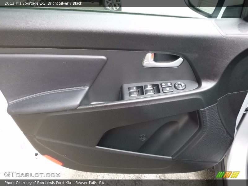 Bright Silver / Black 2013 Kia Sportage LX