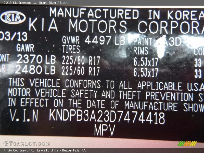 Bright Silver / Black 2013 Kia Sportage LX