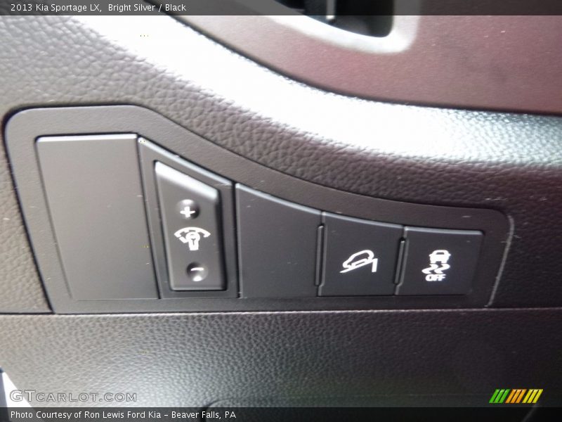 Bright Silver / Black 2013 Kia Sportage LX