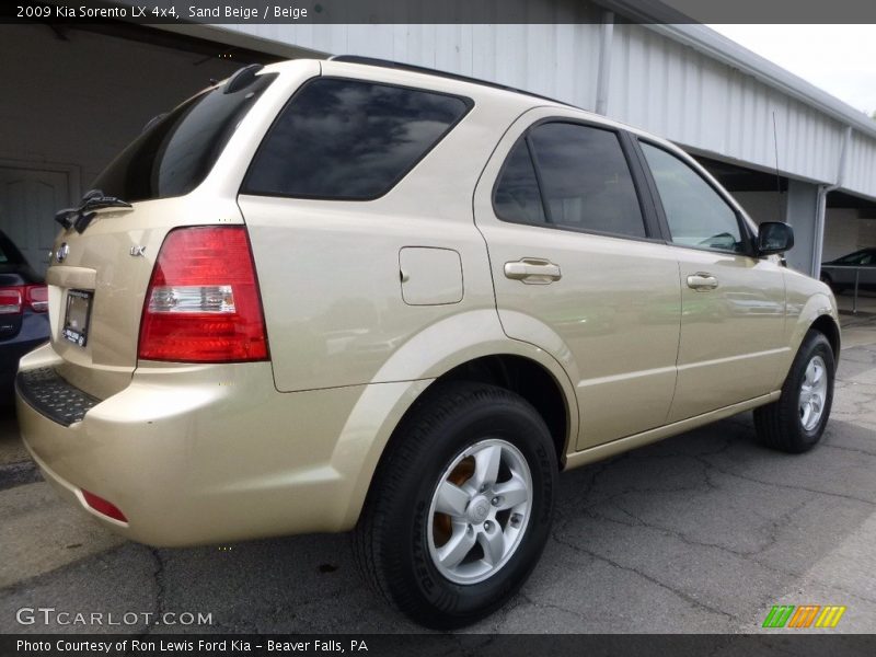 Sand Beige / Beige 2009 Kia Sorento LX 4x4