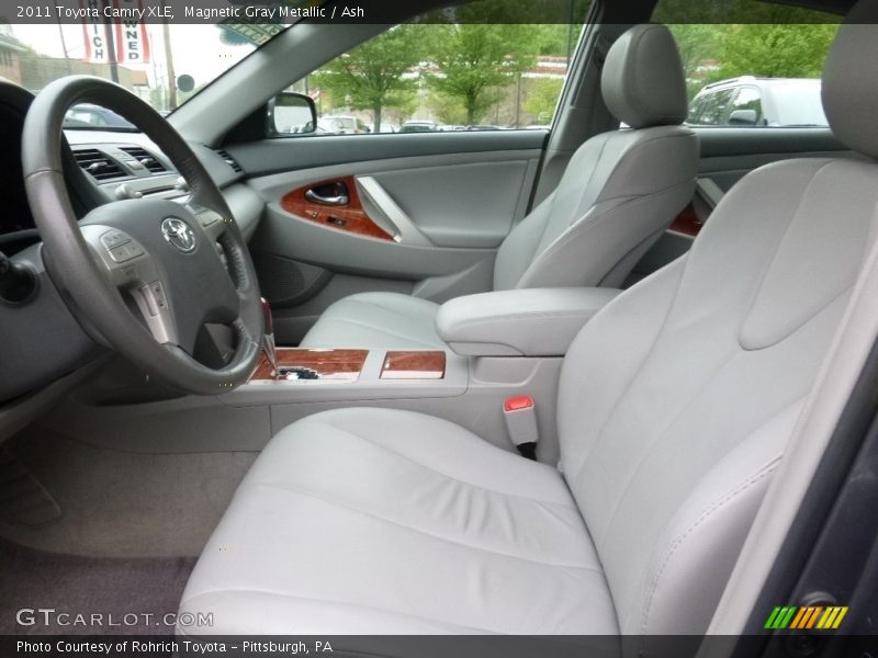 Magnetic Gray Metallic / Ash 2011 Toyota Camry XLE