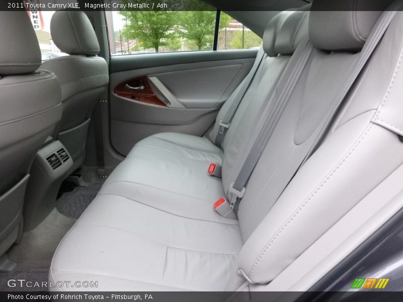 Magnetic Gray Metallic / Ash 2011 Toyota Camry XLE