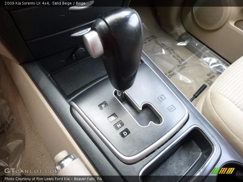 Sand Beige / Beige 2009 Kia Sorento LX 4x4