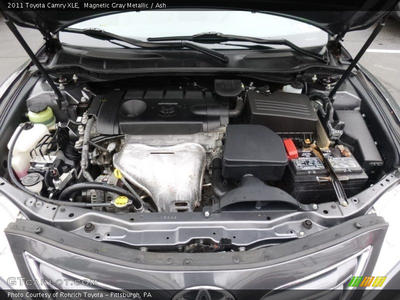 Magnetic Gray Metallic / Ash 2011 Toyota Camry XLE