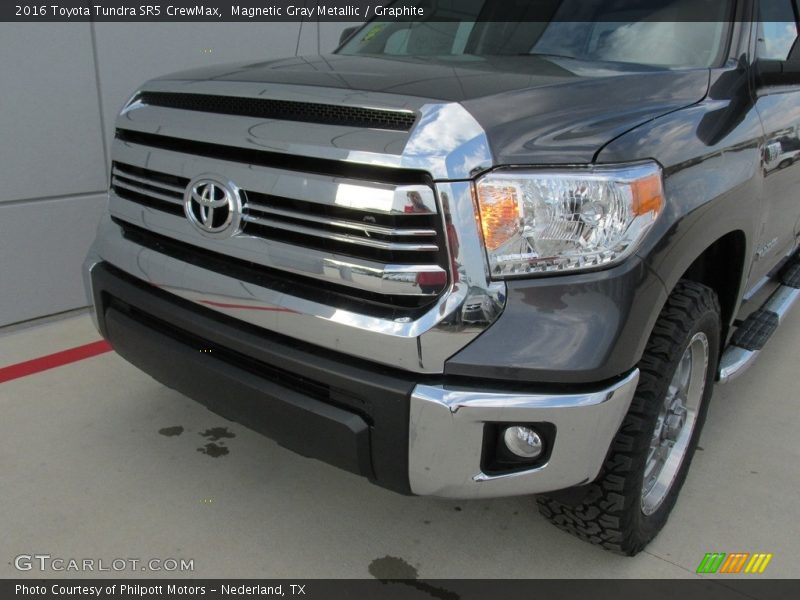 Magnetic Gray Metallic / Graphite 2016 Toyota Tundra SR5 CrewMax