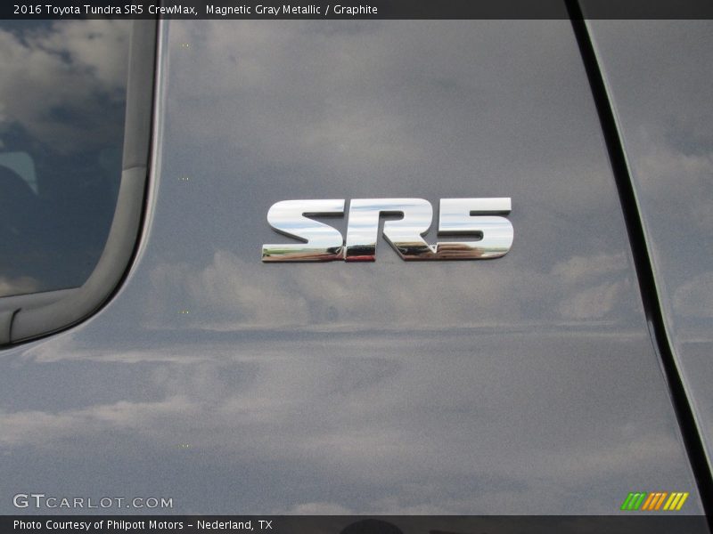 Magnetic Gray Metallic / Graphite 2016 Toyota Tundra SR5 CrewMax