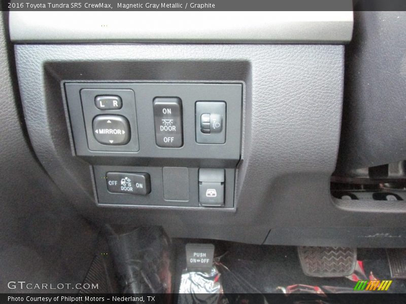Magnetic Gray Metallic / Graphite 2016 Toyota Tundra SR5 CrewMax
