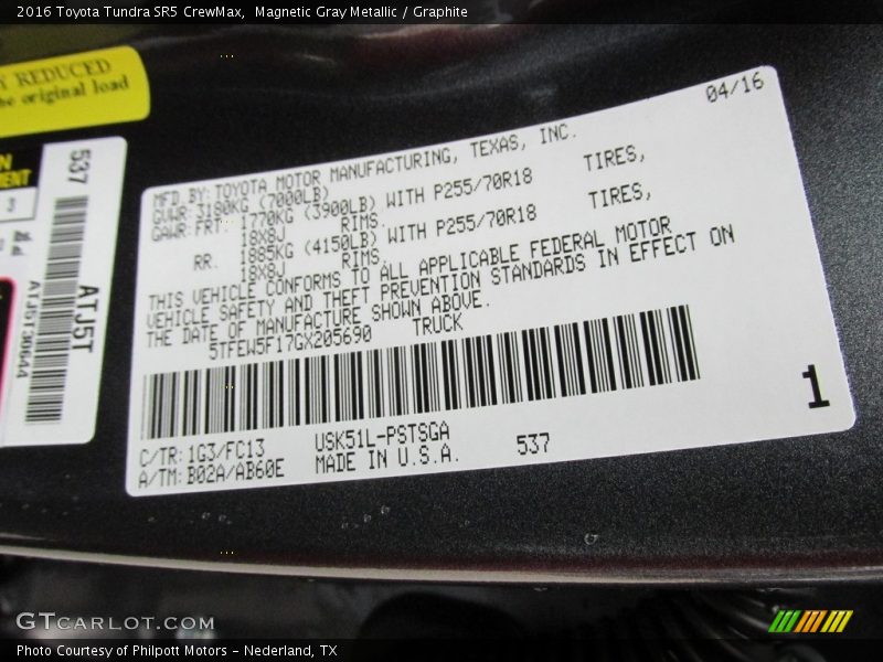 Magnetic Gray Metallic / Graphite 2016 Toyota Tundra SR5 CrewMax