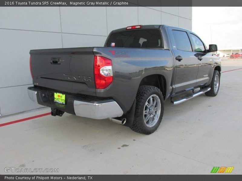 Magnetic Gray Metallic / Graphite 2016 Toyota Tundra SR5 CrewMax