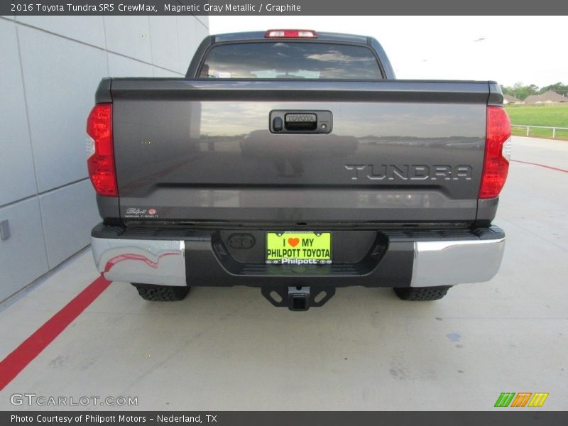 Magnetic Gray Metallic / Graphite 2016 Toyota Tundra SR5 CrewMax