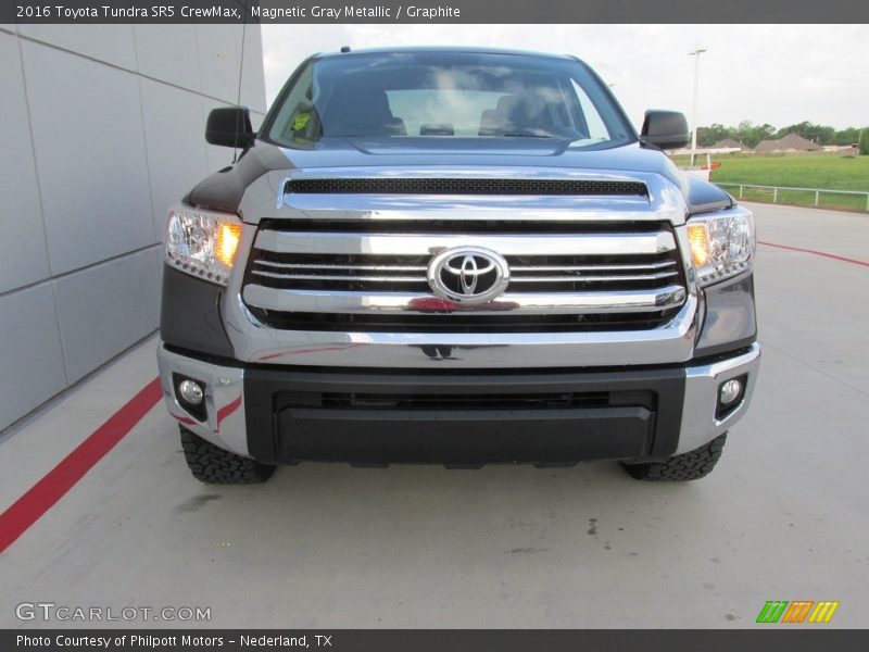 Magnetic Gray Metallic / Graphite 2016 Toyota Tundra SR5 CrewMax