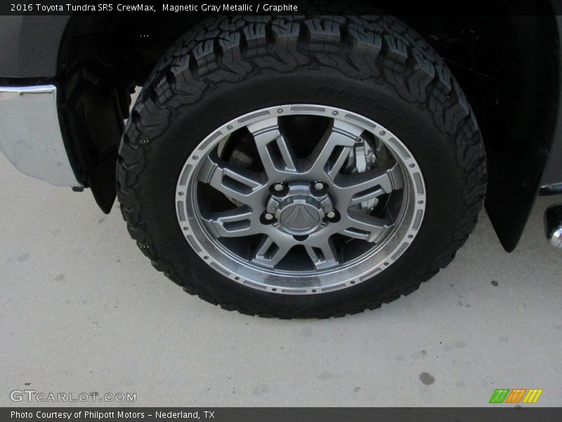 Magnetic Gray Metallic / Graphite 2016 Toyota Tundra SR5 CrewMax