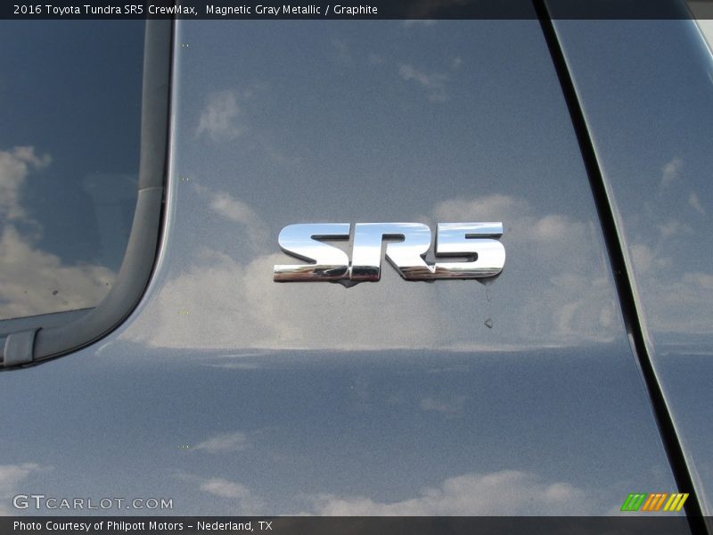 Magnetic Gray Metallic / Graphite 2016 Toyota Tundra SR5 CrewMax