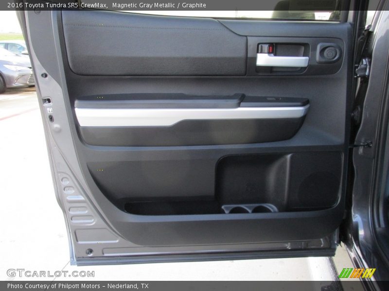 Magnetic Gray Metallic / Graphite 2016 Toyota Tundra SR5 CrewMax