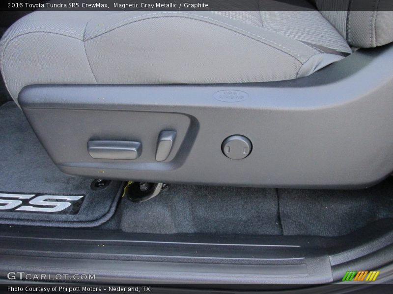Magnetic Gray Metallic / Graphite 2016 Toyota Tundra SR5 CrewMax