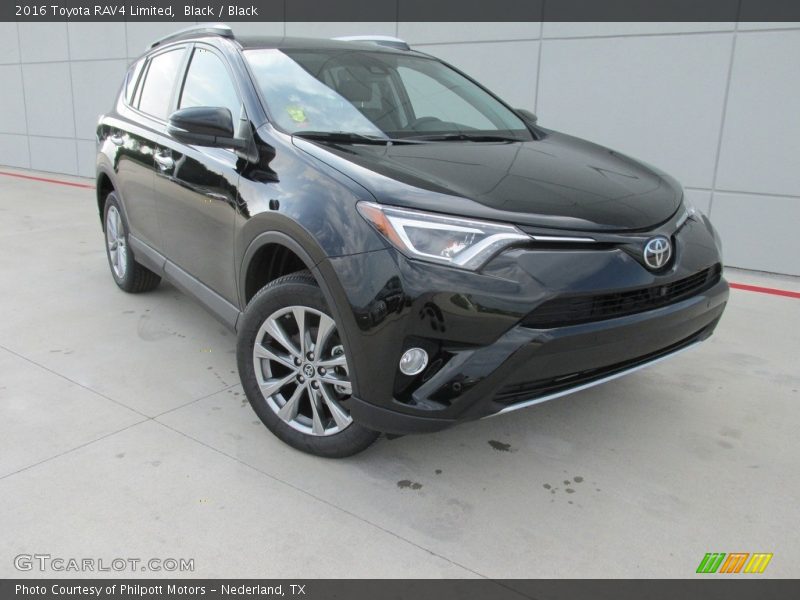 Front 3/4 View of 2016 RAV4 Limited