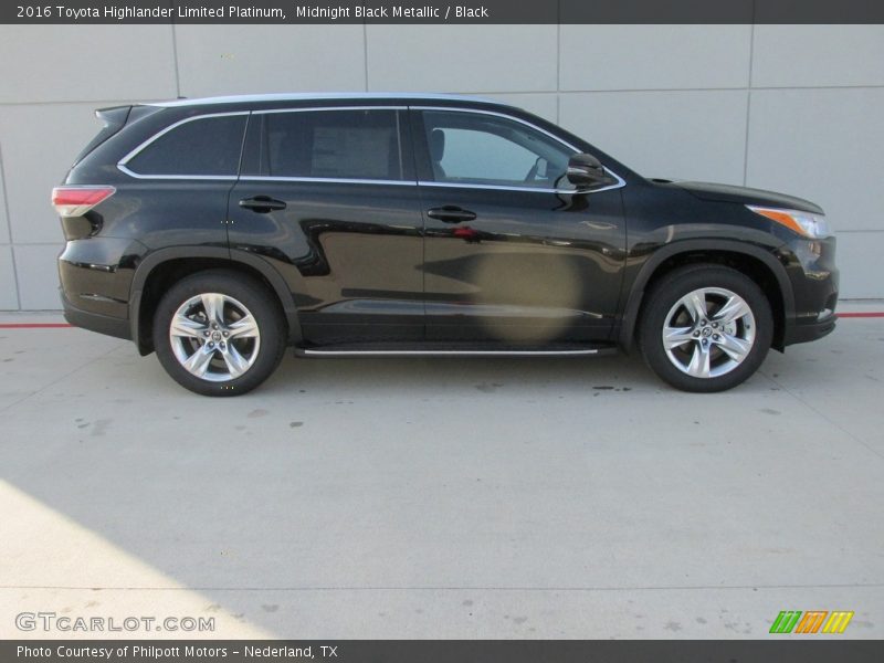 Midnight Black Metallic / Black 2016 Toyota Highlander Limited Platinum
