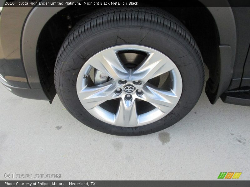 Midnight Black Metallic / Black 2016 Toyota Highlander Limited Platinum