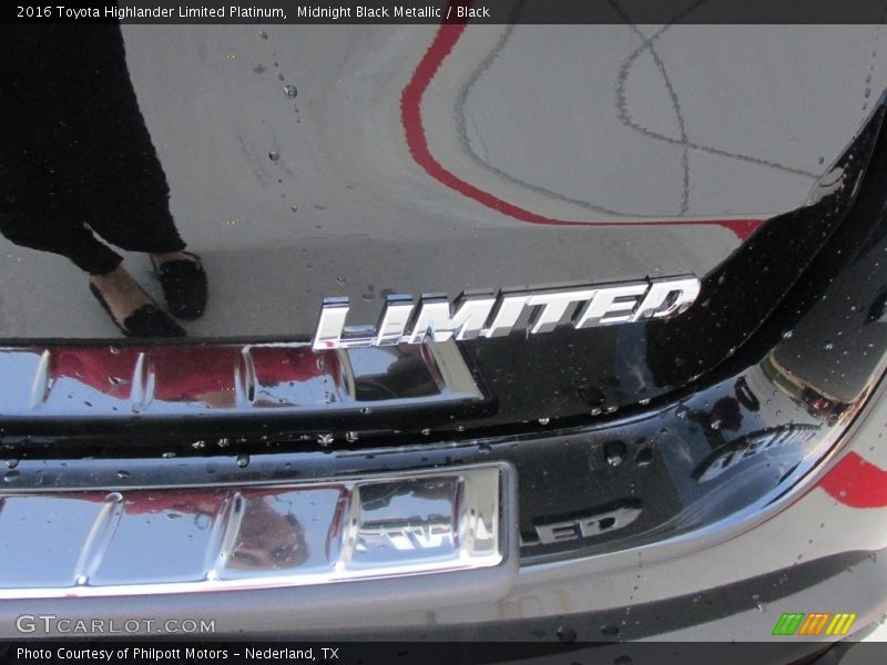 Midnight Black Metallic / Black 2016 Toyota Highlander Limited Platinum