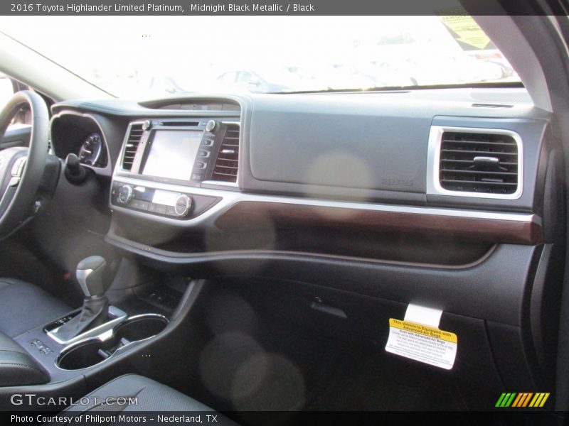 Midnight Black Metallic / Black 2016 Toyota Highlander Limited Platinum