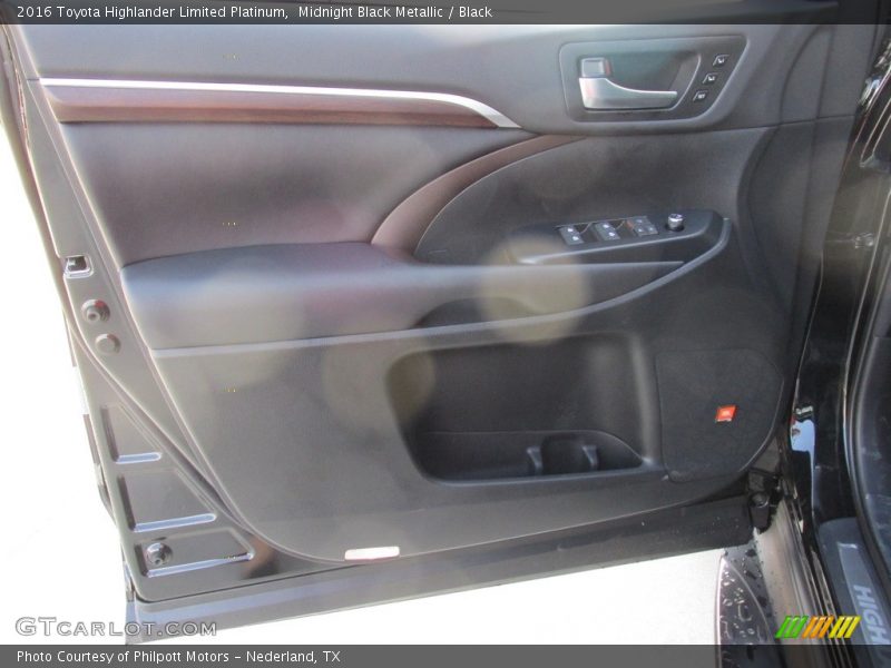 Midnight Black Metallic / Black 2016 Toyota Highlander Limited Platinum