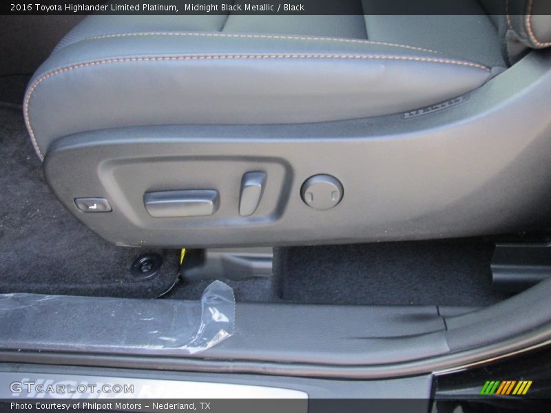 Midnight Black Metallic / Black 2016 Toyota Highlander Limited Platinum