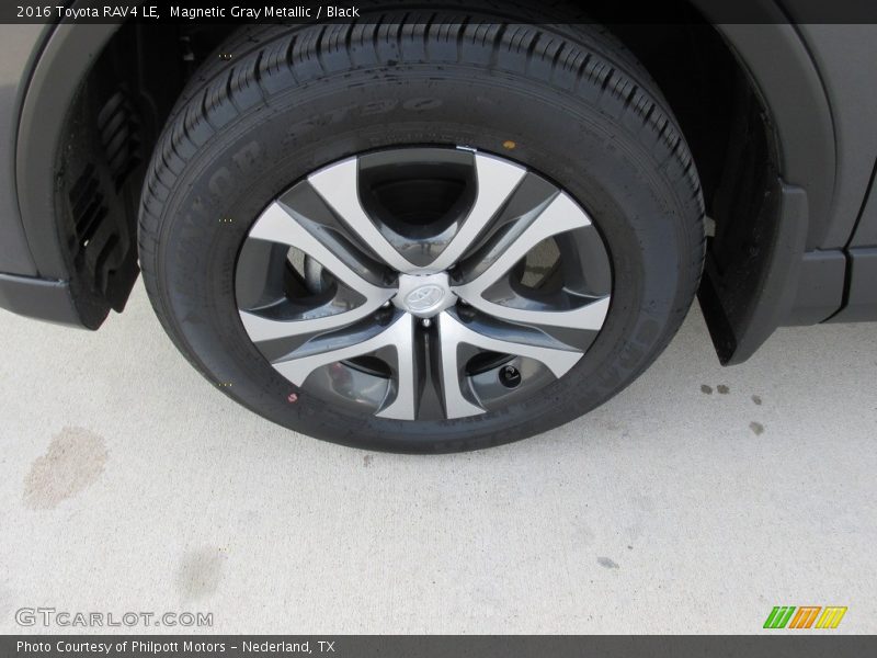 Magnetic Gray Metallic / Black 2016 Toyota RAV4 LE