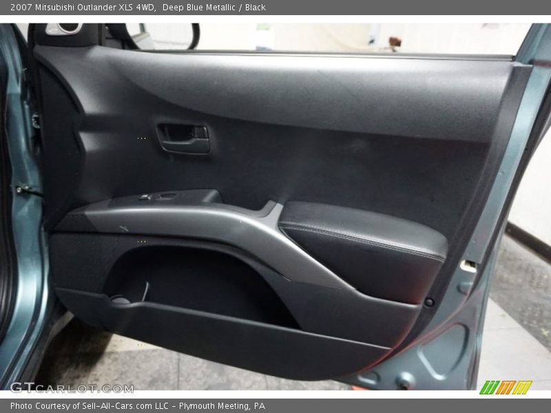 Deep Blue Metallic / Black 2007 Mitsubishi Outlander XLS 4WD