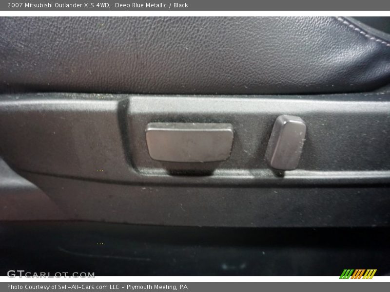 Deep Blue Metallic / Black 2007 Mitsubishi Outlander XLS 4WD