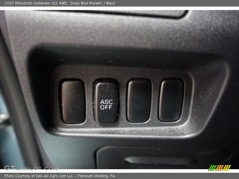 Deep Blue Metallic / Black 2007 Mitsubishi Outlander XLS 4WD