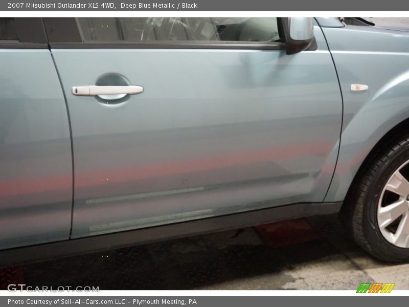 Deep Blue Metallic / Black 2007 Mitsubishi Outlander XLS 4WD