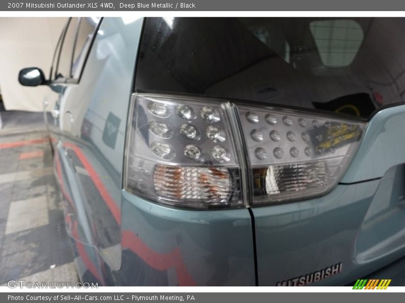Deep Blue Metallic / Black 2007 Mitsubishi Outlander XLS 4WD