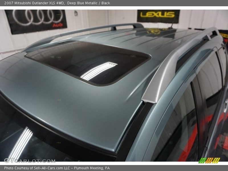 Deep Blue Metallic / Black 2007 Mitsubishi Outlander XLS 4WD
