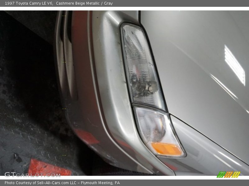 Cashmere Beige Metallic / Gray 1997 Toyota Camry LE V6