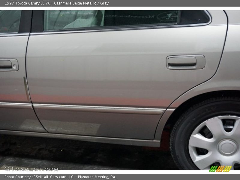 Cashmere Beige Metallic / Gray 1997 Toyota Camry LE V6