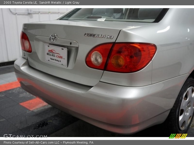 Sandrift Metallic / Light Gray 2003 Toyota Corolla LE