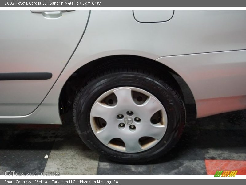 Sandrift Metallic / Light Gray 2003 Toyota Corolla LE