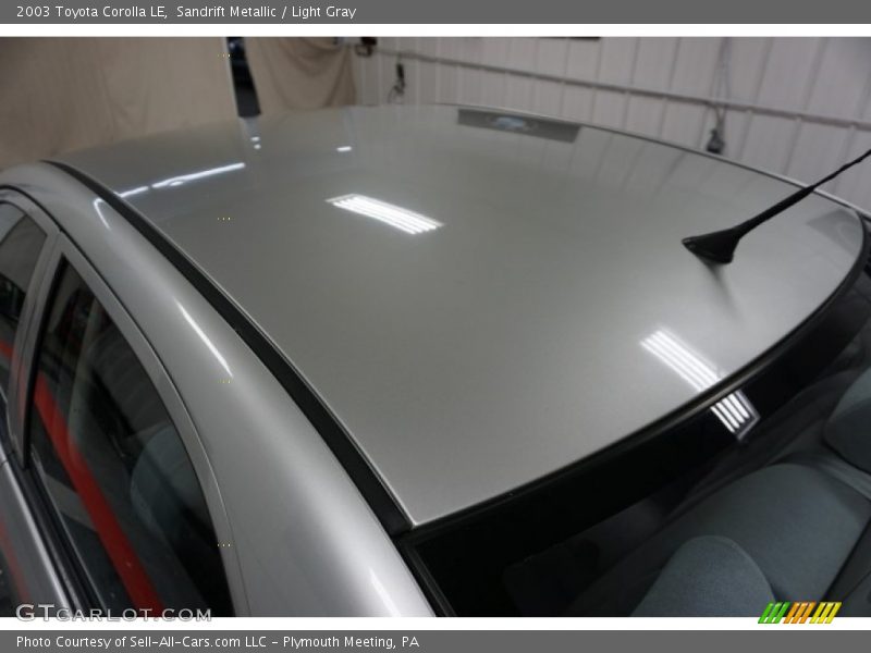 Sandrift Metallic / Light Gray 2003 Toyota Corolla LE