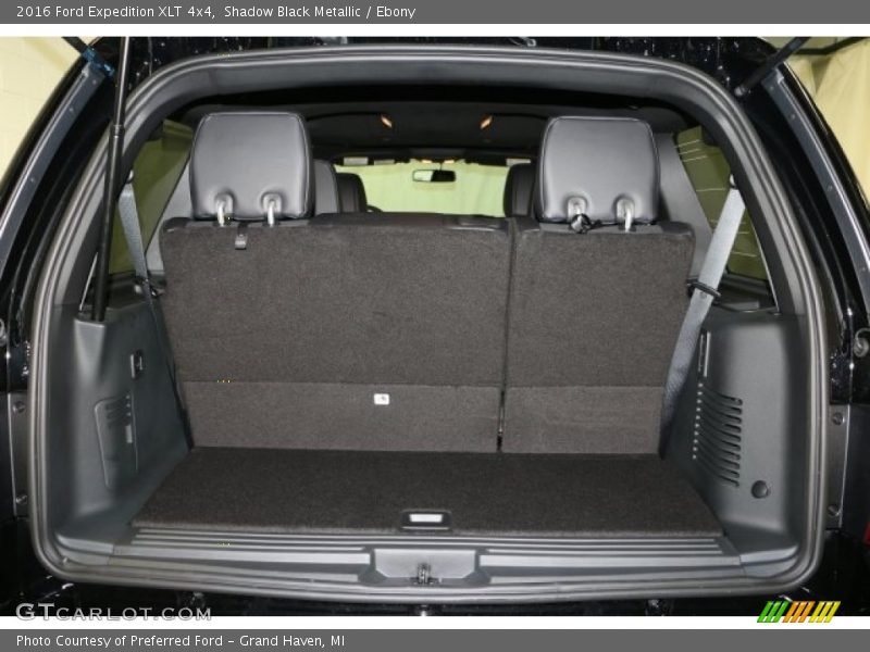 Shadow Black Metallic / Ebony 2016 Ford Expedition XLT 4x4